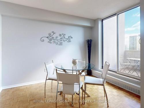 724-60 Southport St, Toronto, ON - Indoor Photo Showing Dining Room