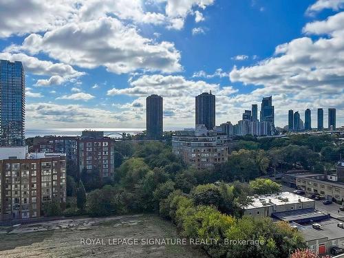 724-60 Southport St, Toronto, ON - Outdoor With View