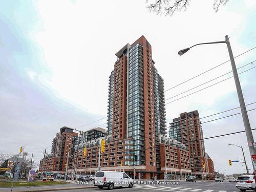 1703-830 Lawrence Ave W, Toronto, ON - Outdoor With Facade