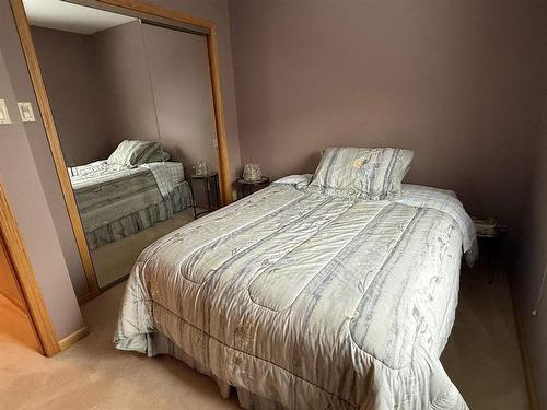 2550 15Th Side Road, Thunder Bay, ON - Indoor Photo Showing Bedroom