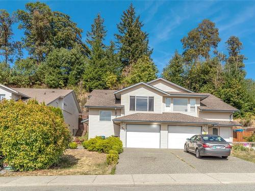 4808 Fairbrook Cres, Nanaimo, BC - Outdoor With Facade