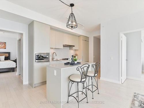 4107-20 Lombard St, Toronto, ON - Indoor Photo Showing Kitchen