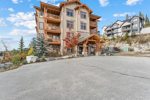 305/305A-255 Feathertop Way, Big White, BC - Outdoor With Facade