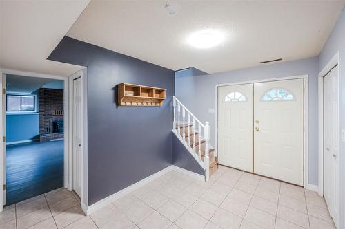 6576 Lakeside Drive, Oliver, BC - Indoor Photo Showing Other Room