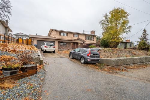 6576 Lakeside Drive, Oliver, BC - Outdoor