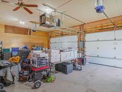 Garage - 