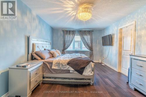 13 Kempsford Crescent, Brampton, ON - Indoor Photo Showing Bedroom