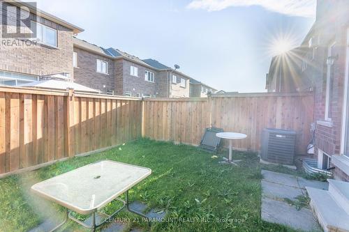 13 Kempsford Crescent, Brampton, ON - Outdoor