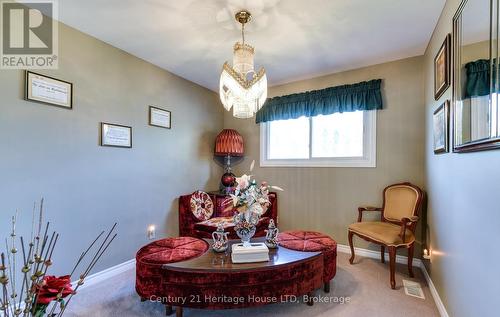 7835 Rysdale Street, Niagara Falls (213 - Ascot), ON - Indoor Photo Showing Other Room