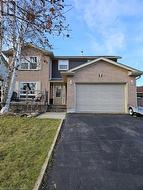 6 FRAN ELLEN Crescent  Kitchener, ON N2N 2N5