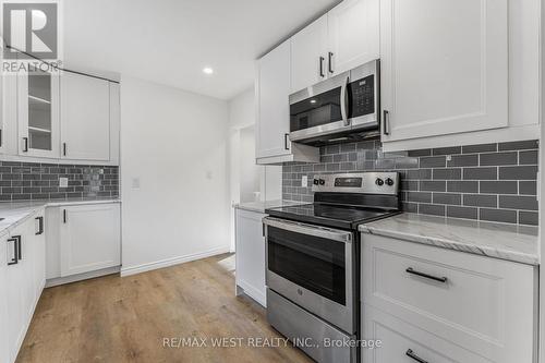 57 Stirton Street, Hamilton, ON - Indoor Photo Showing Kitchen