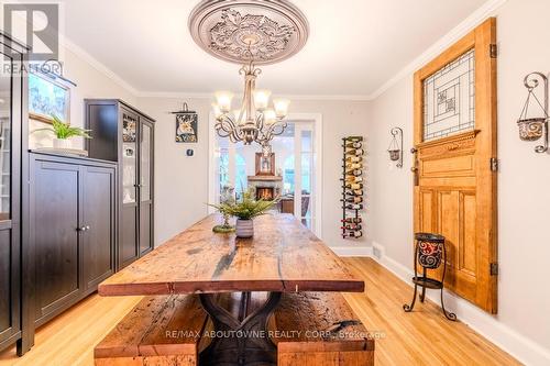 106 Elliott Street, Brampton, ON - Indoor Photo Showing Dining Room