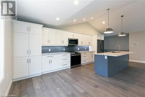 36 Silver Maple Lane, North Bay, ON - Indoor Photo Showing Kitchen