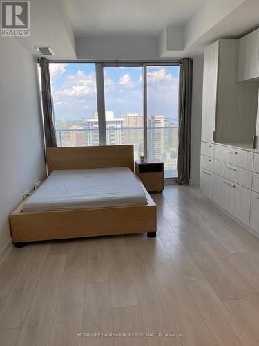 2406 - 501 Yonge Street, Toronto, ON - Indoor Photo Showing Bedroom