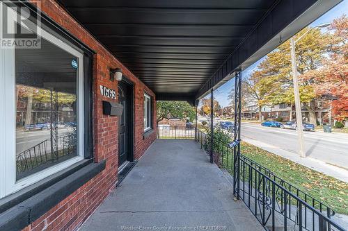 1665 Parent Avenue, Windsor, ON - Outdoor With Balcony With Exterior