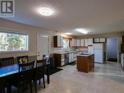 2927 Belcarra Road, Quesnel, BC - Indoor