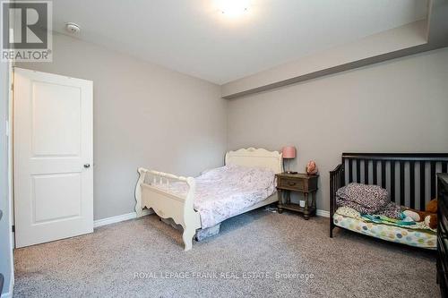 805A Dundas Street W, Whitby (Downtown Whitby), ON - Indoor Photo Showing Bedroom