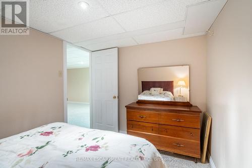 35 - 10 Wentworth Drive, Grimsby, ON - Indoor Photo Showing Bedroom