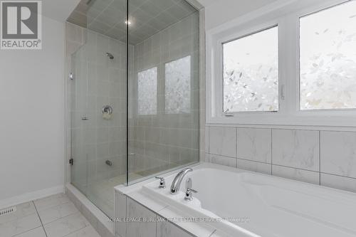 4021 Cachet Court, Lincoln, ON - Indoor Photo Showing Bathroom