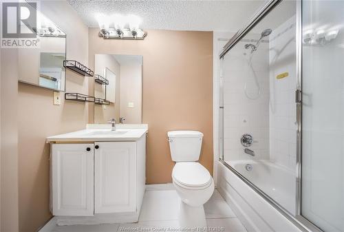 2922 Rivard Avenue Unit# 217, Windsor, ON - Indoor Photo Showing Bathroom