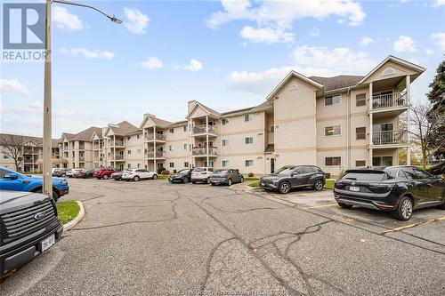 2922 Rivard Avenue Unit# 217, Windsor, ON - Outdoor With Balcony With Facade