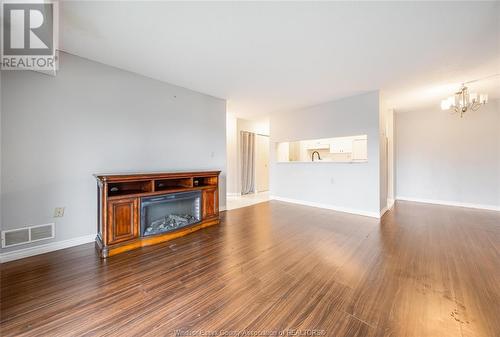 2922 Rivard Avenue Unit# 217, Windsor, ON - Indoor Photo Showing Living Room With Fireplace