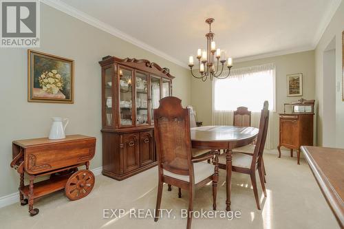 6342 Viseneau Drive, Ottawa, ON - Indoor Photo Showing Dining Room