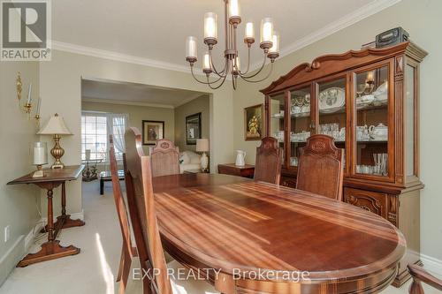 6342 Viseneau Drive, Ottawa, ON - Indoor Photo Showing Dining Room