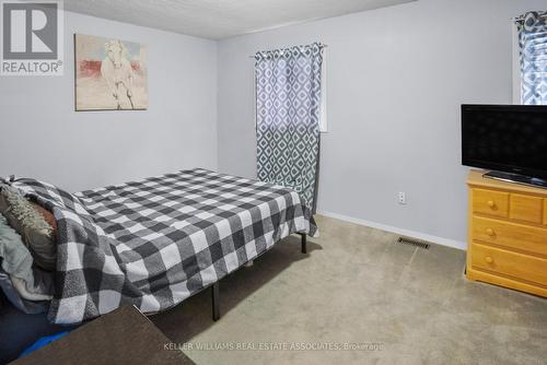 62 Skegby Road, Brampton, ON - Indoor Photo Showing Bedroom