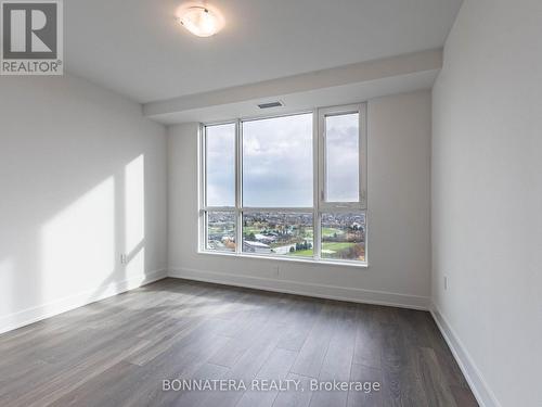 1702 - 202 Burnhamthorpe Road E, Mississauga, ON - Indoor Photo Showing Other Room