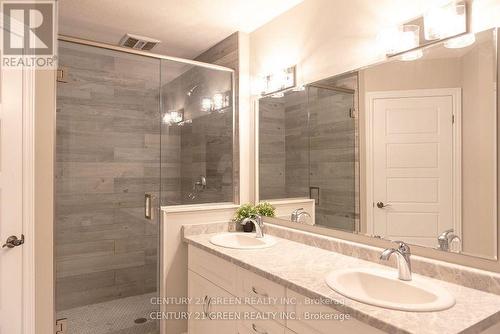 64 Burton Street, East Zorra-Tavistock, ON - Indoor Photo Showing Bathroom