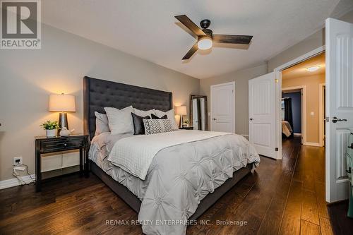 122 Hanson Crescent, Milton, ON - Indoor Photo Showing Bedroom