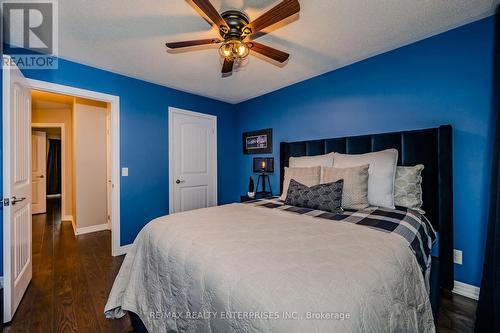 122 Hanson Crescent, Milton, ON - Indoor Photo Showing Bedroom