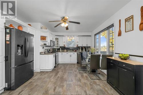 3017 Woodlawn Avenue, Windsor, ON - Indoor Photo Showing Kitchen