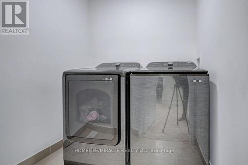 37 Mackenzie Street, Southgate, ON - Indoor Photo Showing Laundry Room