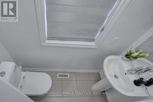 37 Mackenzie Street, Southgate, ON - Indoor Photo Showing Bathroom