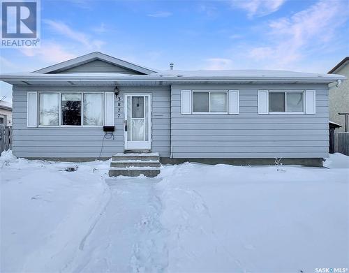 3877 Diefenbaker Drive, Saskatoon, SK - Outdoor