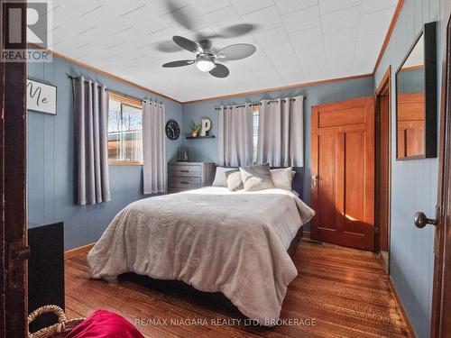 3793 West Main Street, Fort Erie (328 - Stevensville), ON - Indoor Photo Showing Bedroom