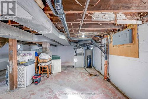 5371 Huron Street, Niagara Falls, ON - Indoor Photo Showing Basement