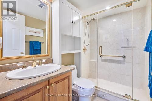 205 - 959 North River Road, Ottawa, ON - Indoor Photo Showing Bathroom