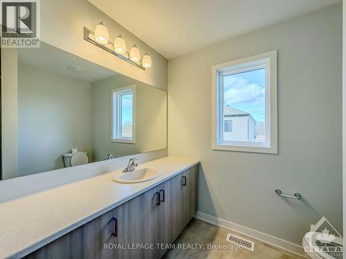 192 Robert Perry Street, North Grenville, ON - Indoor Photo Showing Bathroom