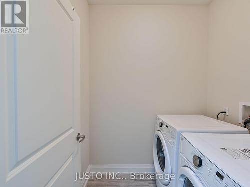 146 Law Drive, Guelph, ON - Indoor Photo Showing Laundry Room