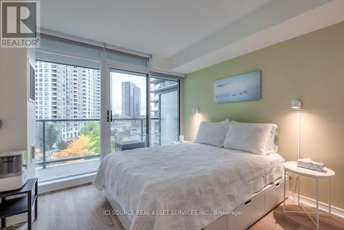 509 - 5500 Yonge Street, Toronto, ON - Indoor Photo Showing Bedroom