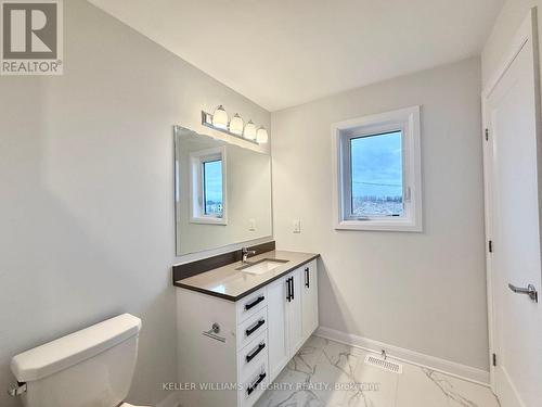 158 Invention Boulevard, Ottawa, ON - Indoor Photo Showing Bathroom