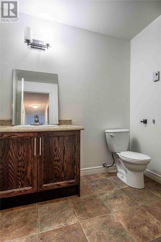 60 Seascape Drive, Paradise, NL - Indoor Photo Showing Bathroom