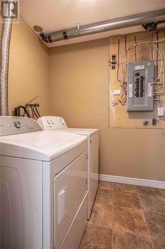 60 Seascape Drive, Paradise, NL - Indoor Photo Showing Laundry Room