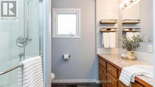 41 James Street N, Lambton Shores (Forest), ON - Indoor Photo Showing Bathroom