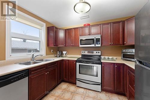 203 - 22 Welland Street, Lanark, ON - Indoor Photo Showing Kitchen With Double Sink