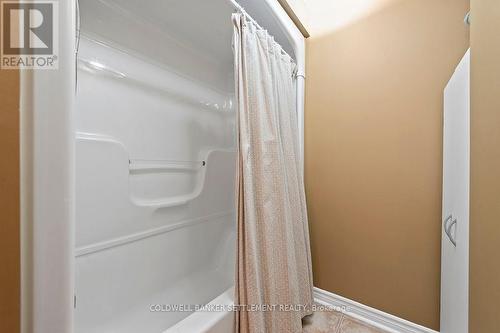 203 - 22 Welland Street, Lanark, ON - Indoor Photo Showing Bathroom