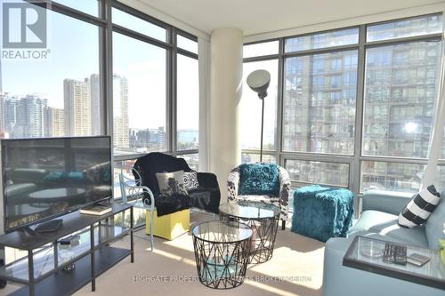 909 - 3 Navy Wharf Court, Toronto, ON - Indoor